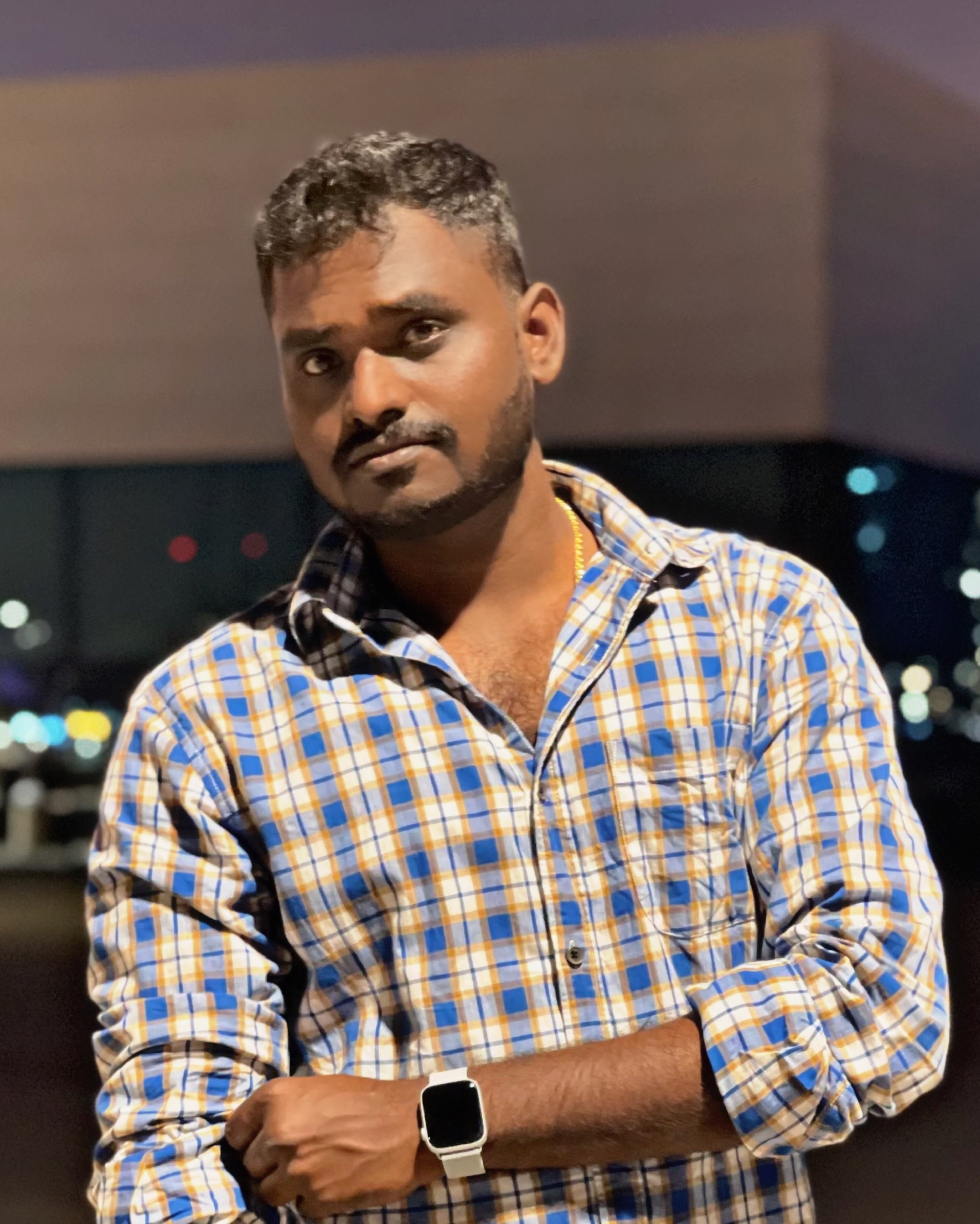 Manikandan - Lead Mobile & AI Engineer
